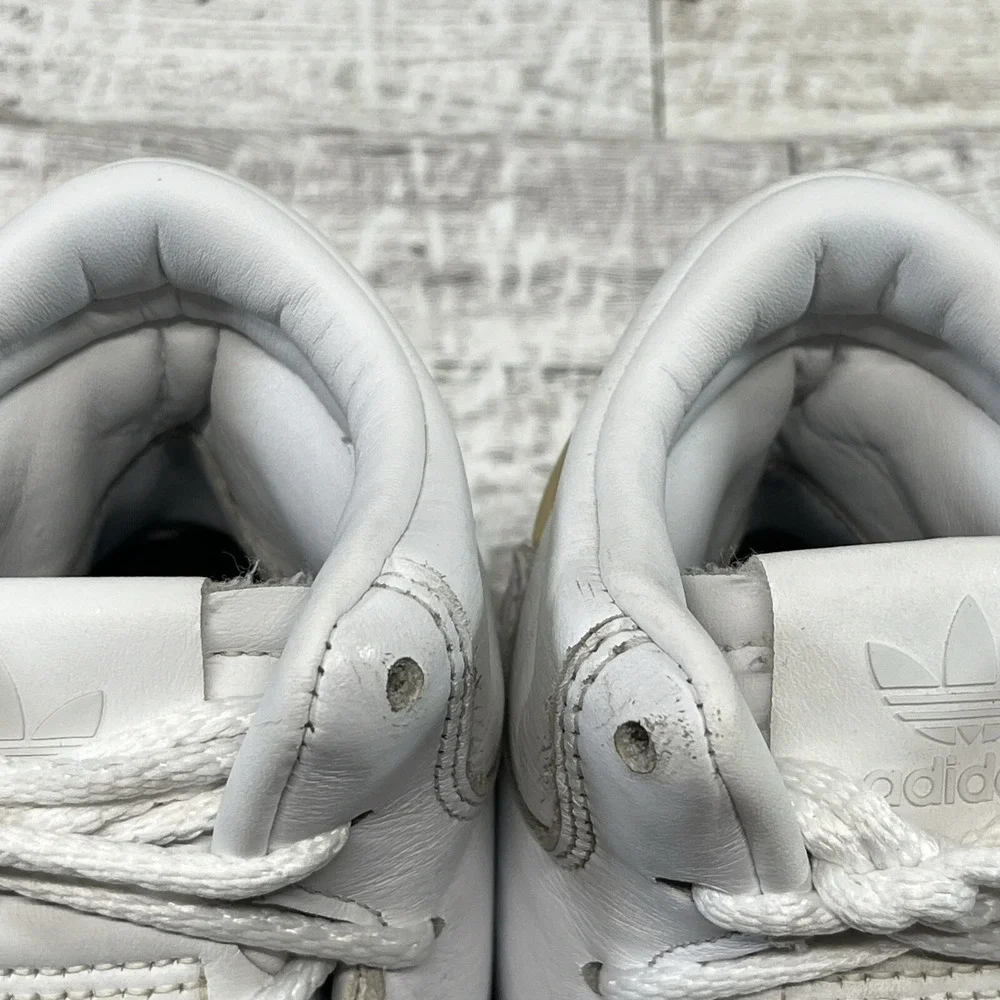 Adidas Tubular Invader White Basketball‎ Shoes BW0872 Men Size 7